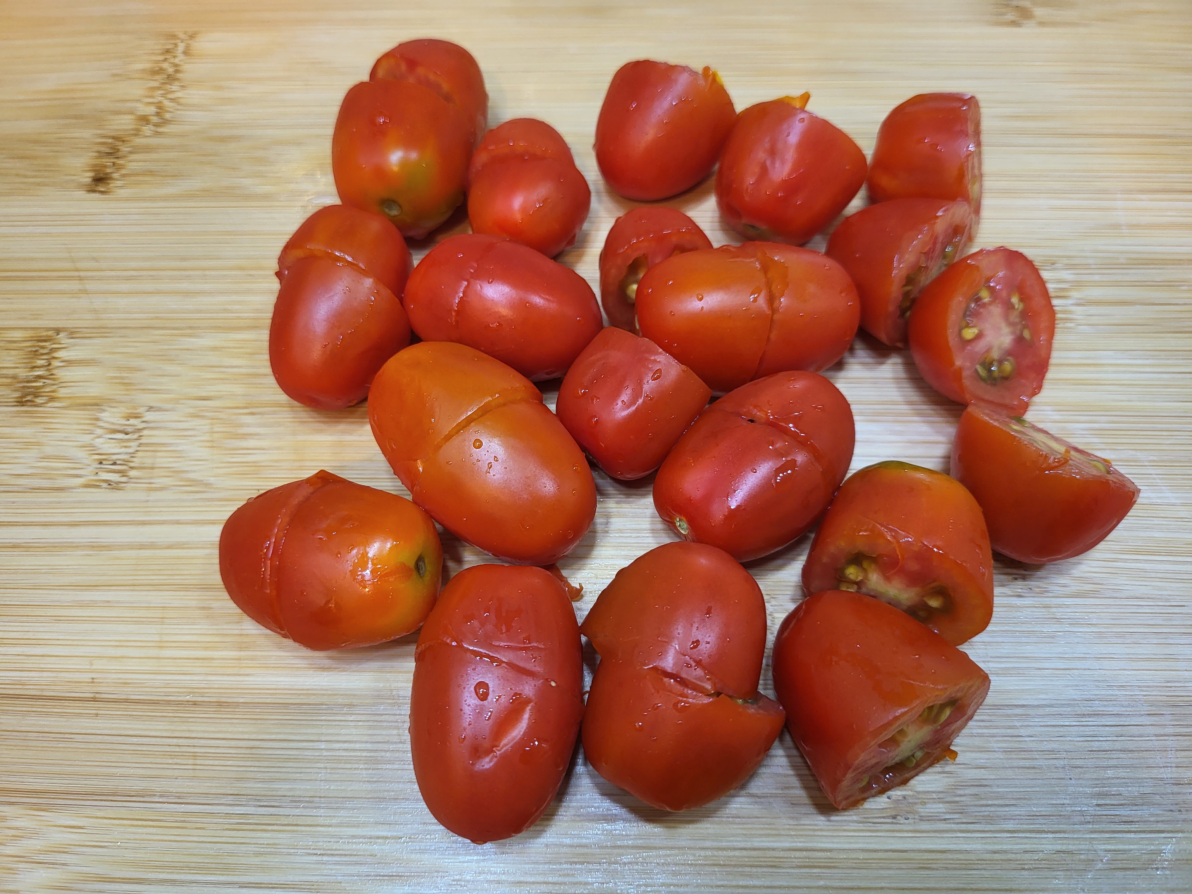 방울토마토 반으로 자르기