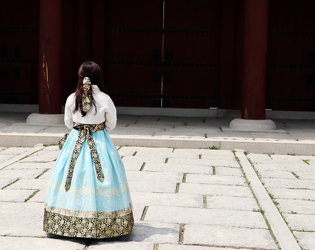 스페인 플라멩코 무용수들이 사랑한 한복