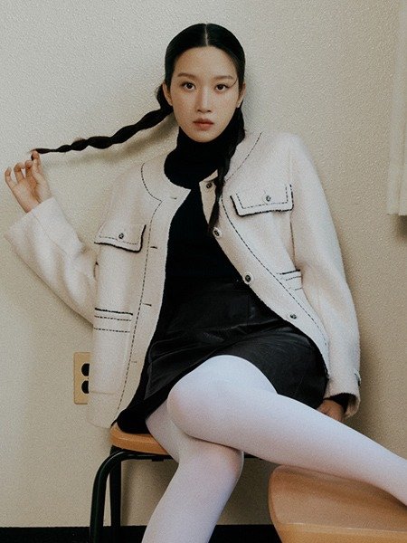 온앤온 자수 배색 라운드 부클 자켓 NEW2WJ906