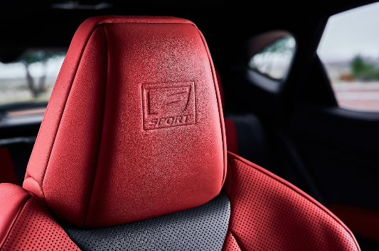 2024년 렉서스 NX 하이브리드 내부디자인