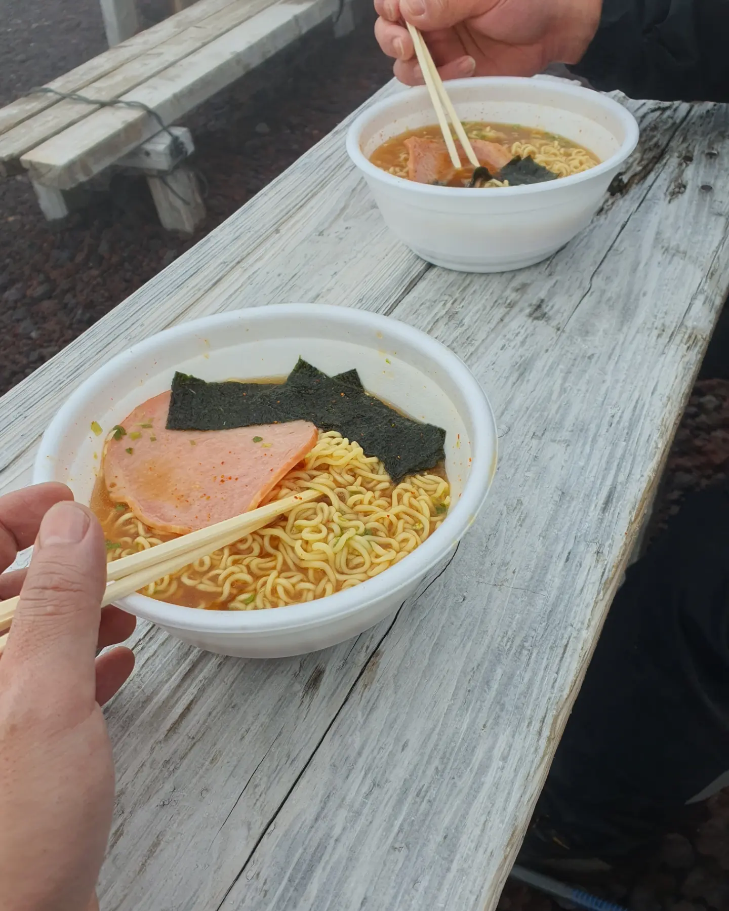 후지산 수나바시리 산장의 라면