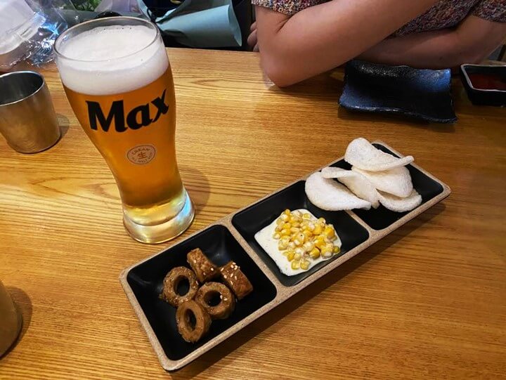 기본반찬-어묵-옥수수콘-새우알칩