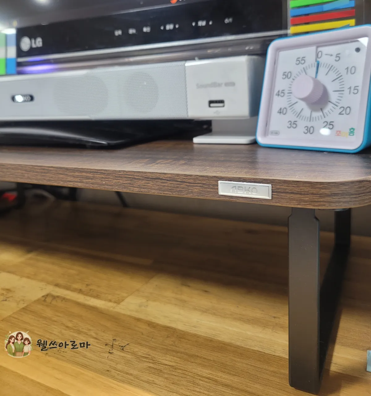 앱코-듀얼스탠드-모니터받침대-설치후 사진