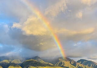 산-위에-뜬-무지개