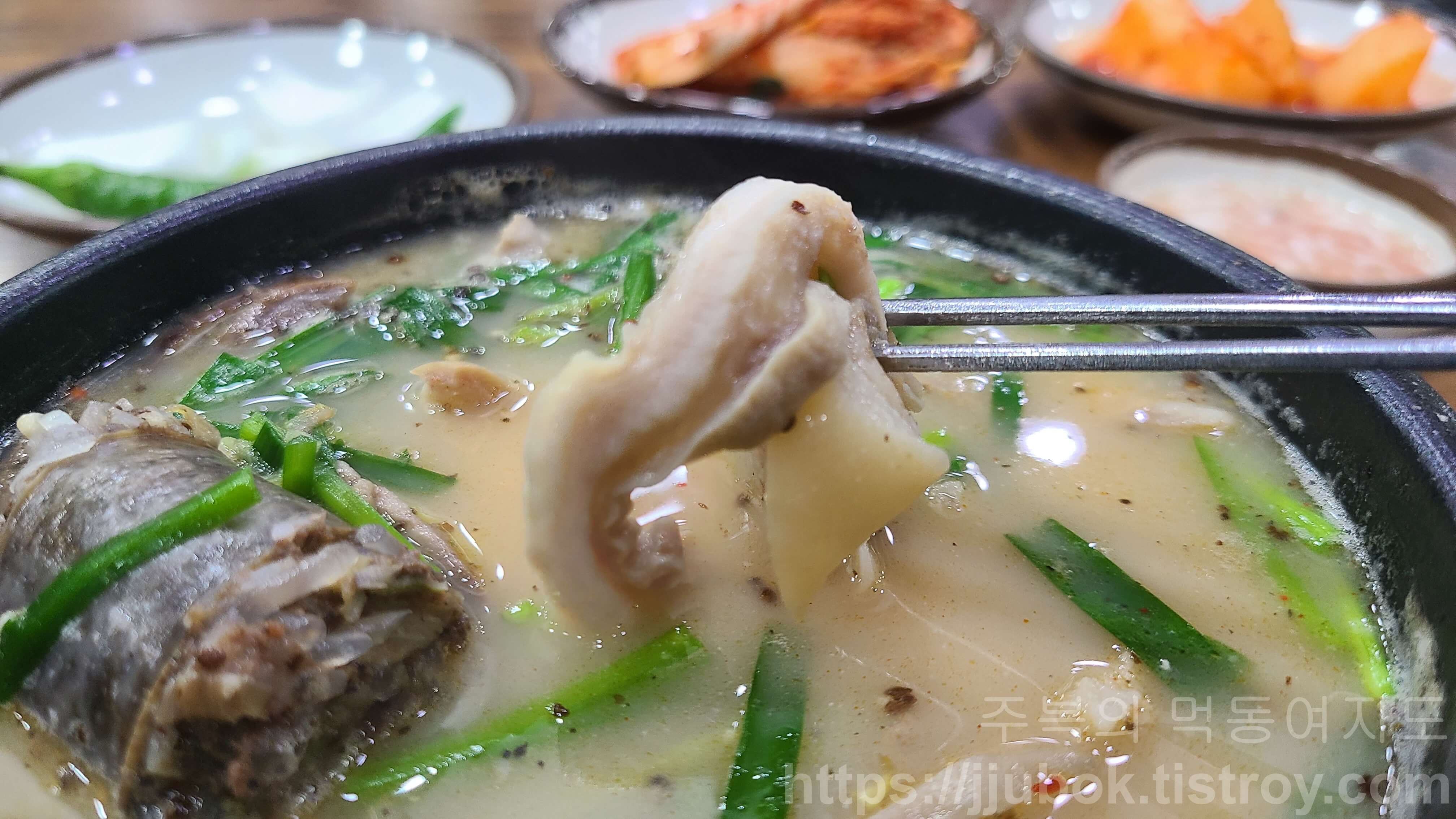 서당골토종순대국-순대국-오소리감투-맛