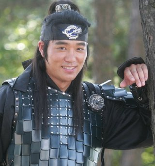 이태곤 작품 활동