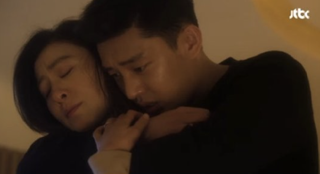 김희애 유아인