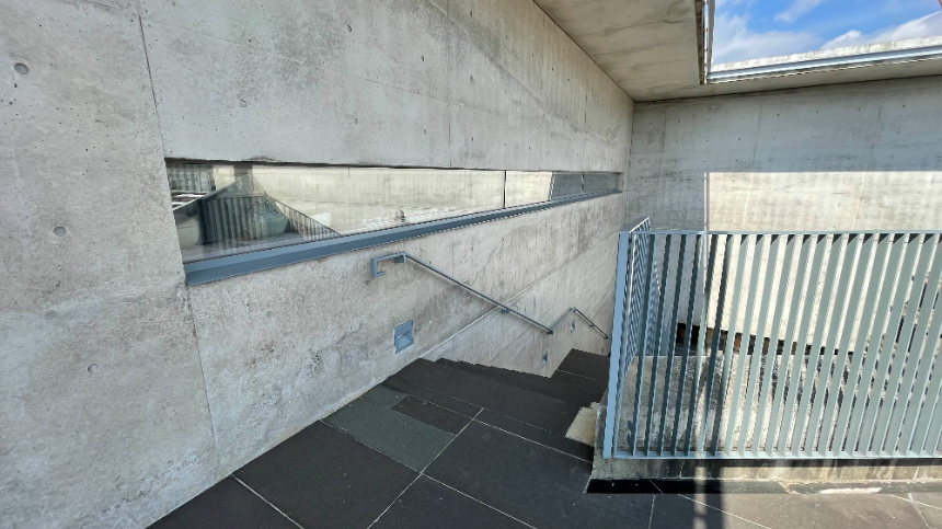 제1관 전통공예관 '아름다움을 찾아서' 전시 가는길