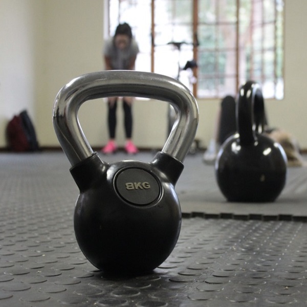 코어 근력 강화 운동으로 복근 키우는 방법