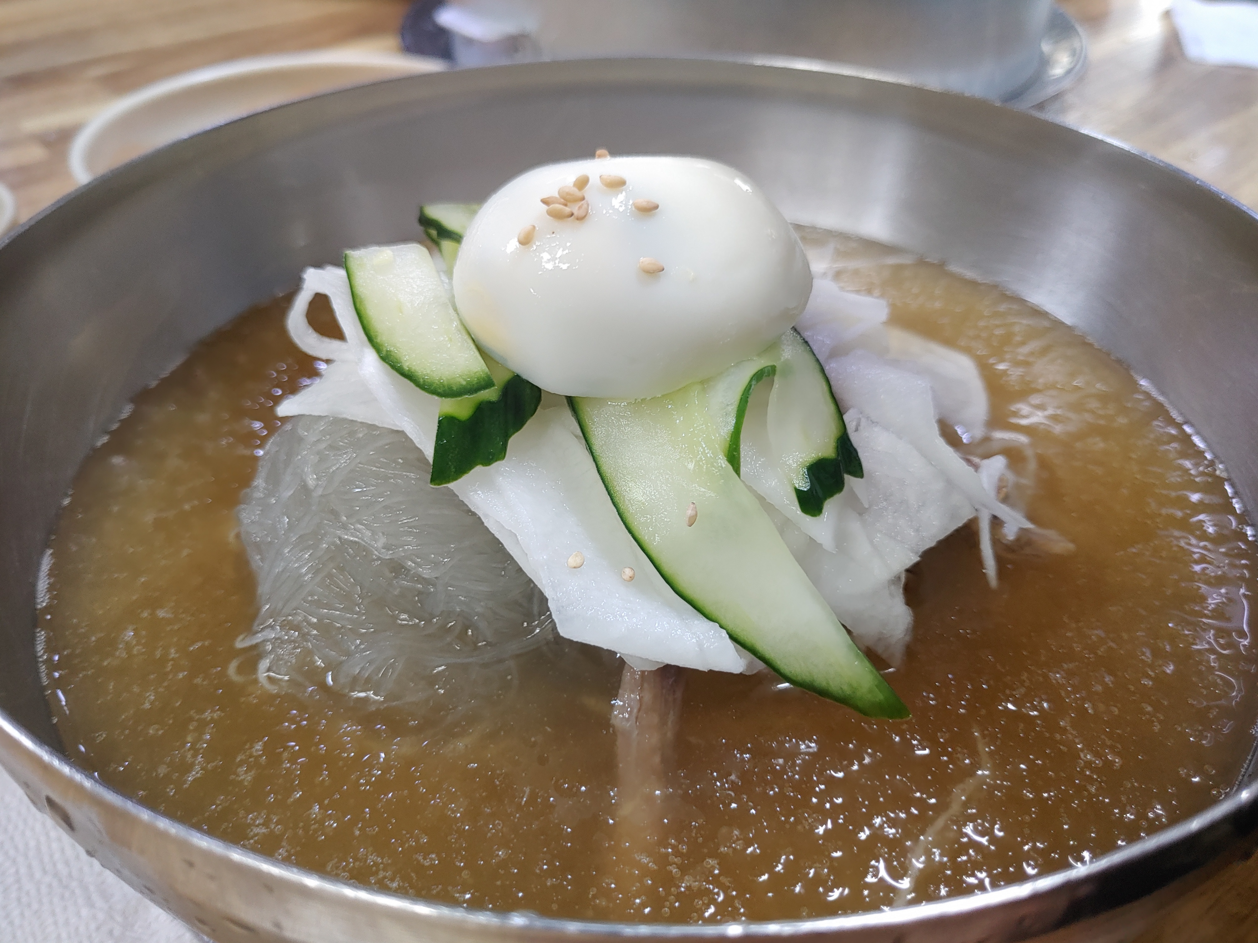 물냉면