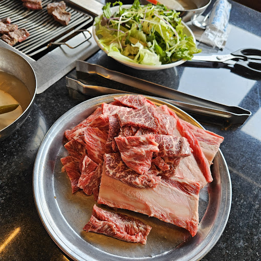수원 대표 고기집 '본수원갈비'