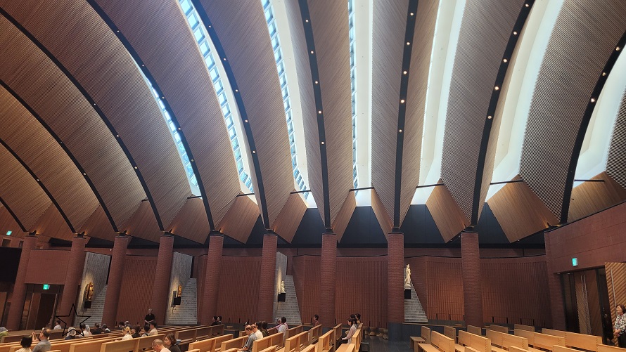 남양 성모 성지 성모 마리아 대성당 대성전 안 사진