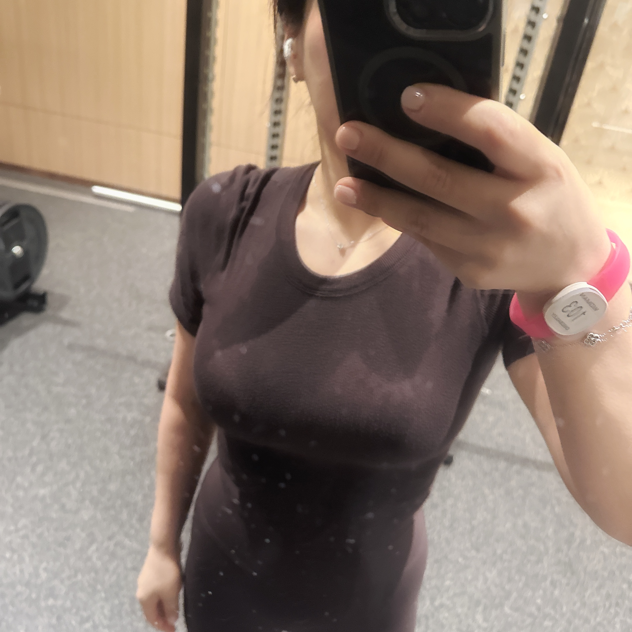 힙딥과 셀룰라이트