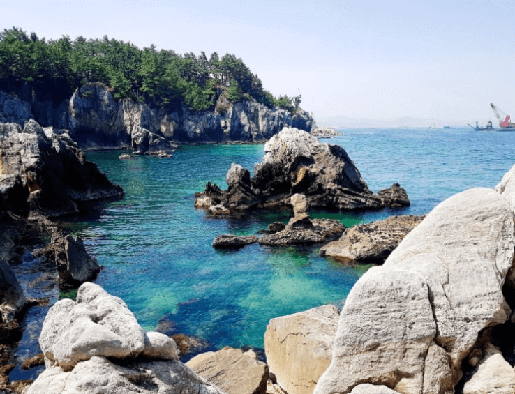 추암해변-출렁다리