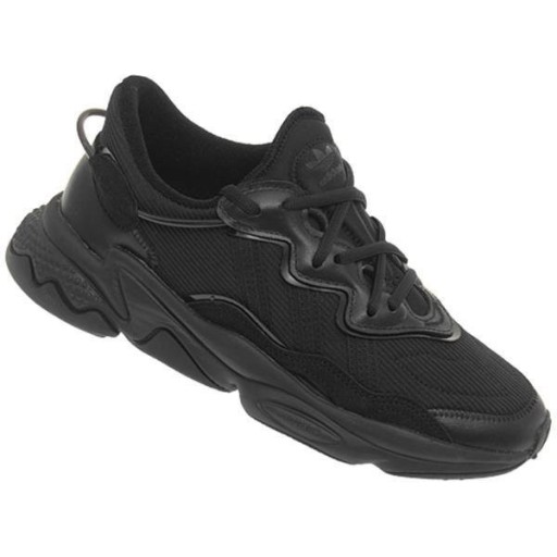 아디다스 오즈위고