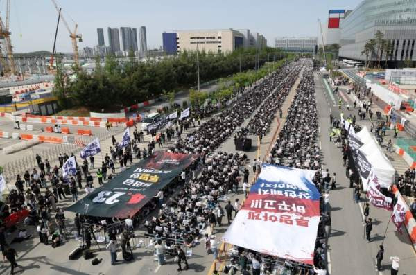삼성전자 노조위원장 경고: 성과급 15% 요구, 45조 원의 진실은? 이재명 대통령 경고와 파업 손실 분석