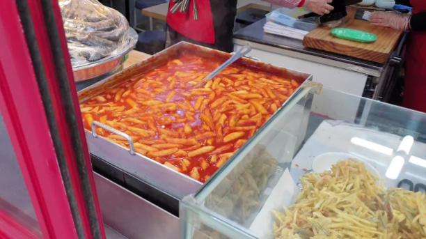 [6시 내고향] 경기도 안양 관양시장&amp;#44; 희망장난감도서관&amp;#44; 김밥가게&amp;#44; 과일&amp;야채가게&amp;#44; 쌈밥&amp;피자 가게 정보