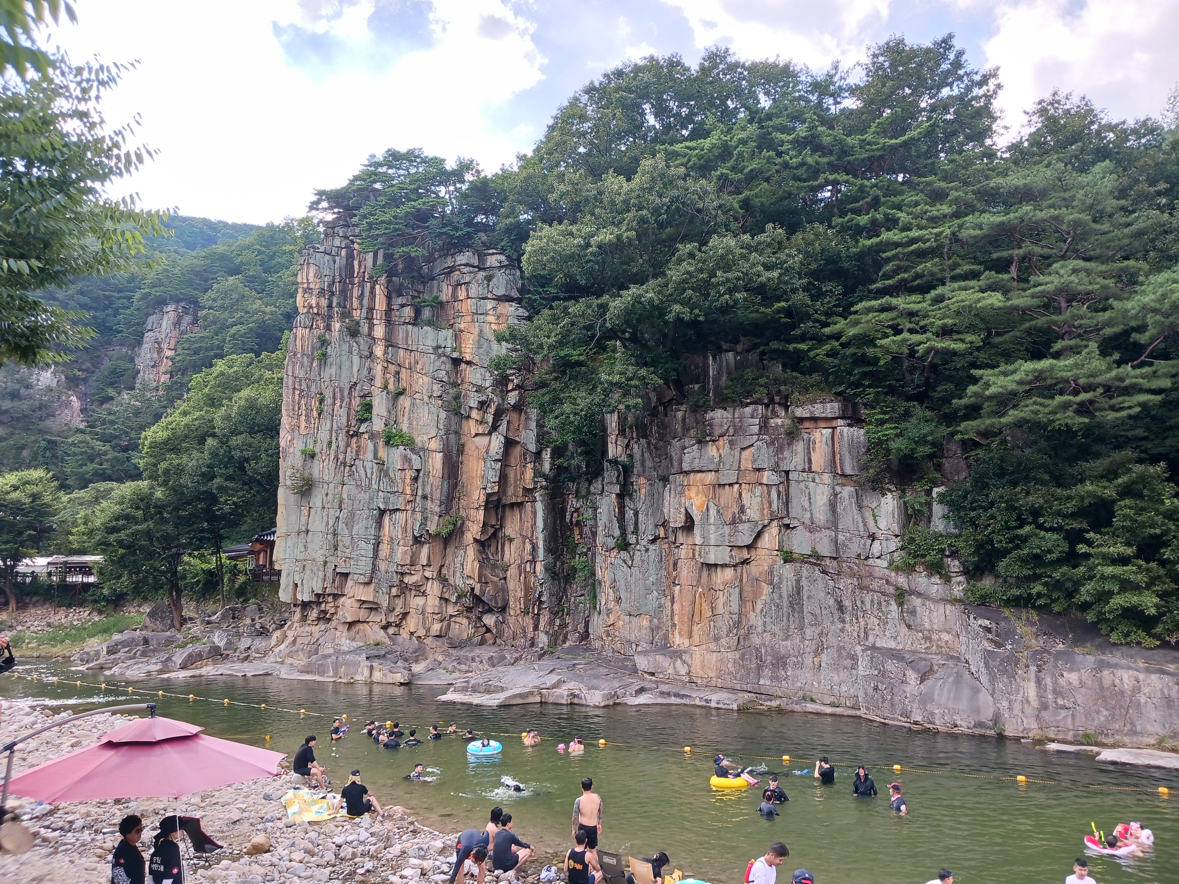 사인암계곡