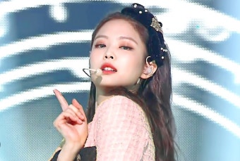 빛나는 'SOLO' 제니