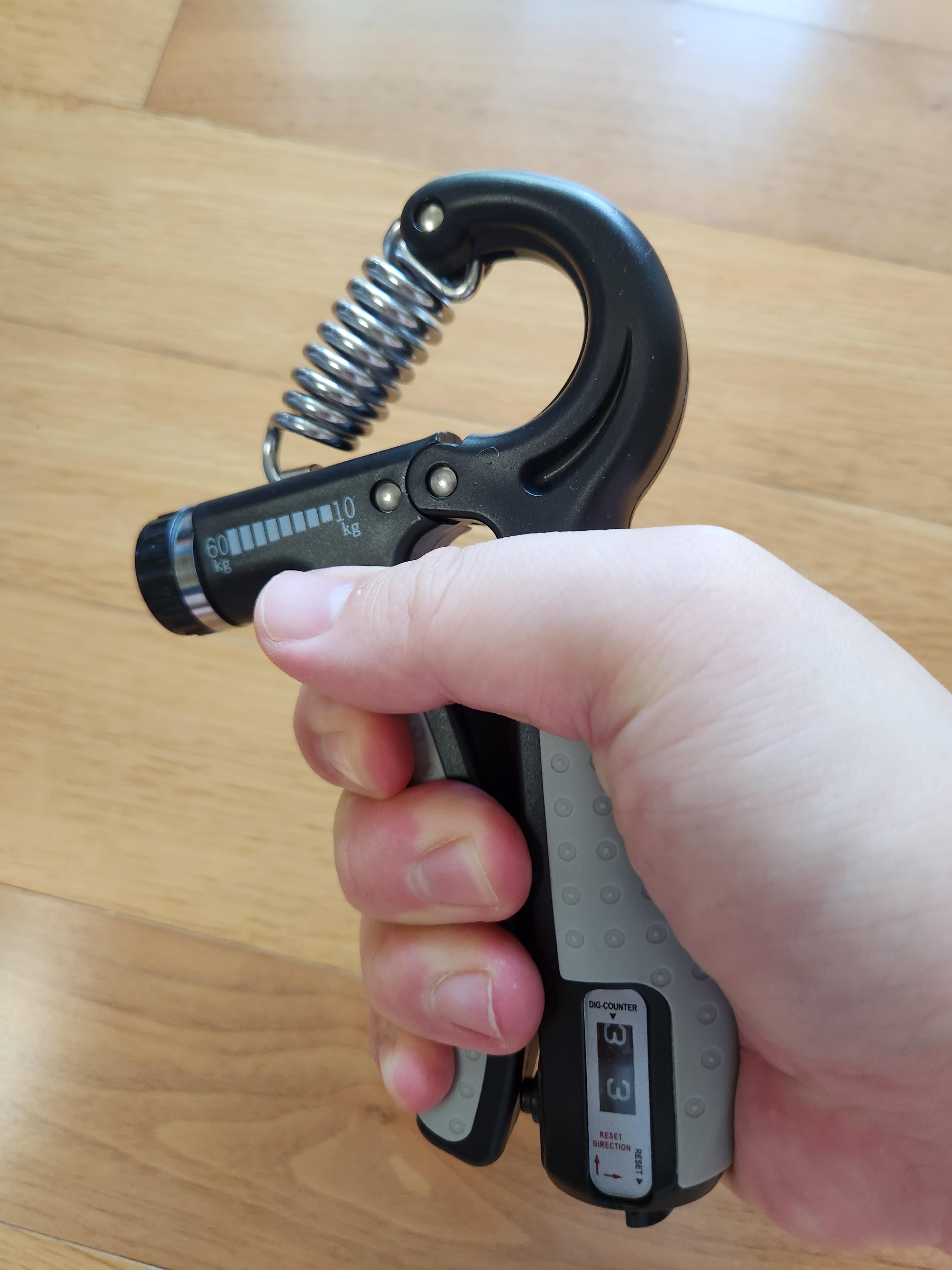 악력기 운동 이미지