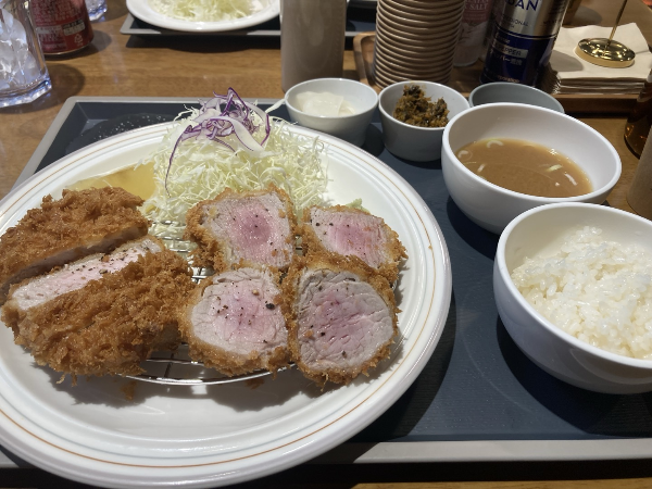 파주에서 만난 완벽한 돈카츠, 카츠휘 방문기