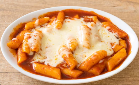한국의 떡 종류 떡볶이-치즈 떡볶이