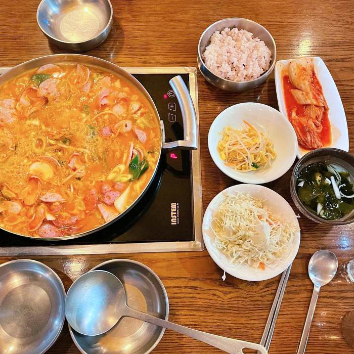 생방송투데이 안양 평촌 수제 부대찌개 맛집