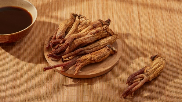 당뇨 전 단계 홍삼 섭취가 혈당 조절에 효과적이랍니다.
