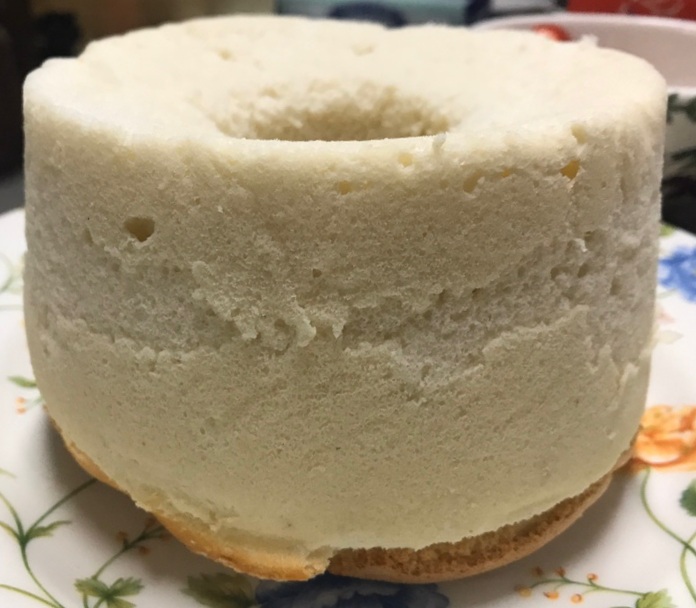 한살림 쌀쉬폰을 포장지에서 꺼낸 모습입니다.