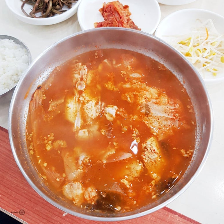 강원 삼척 곰칫국 대박 맛집, 바다횟집