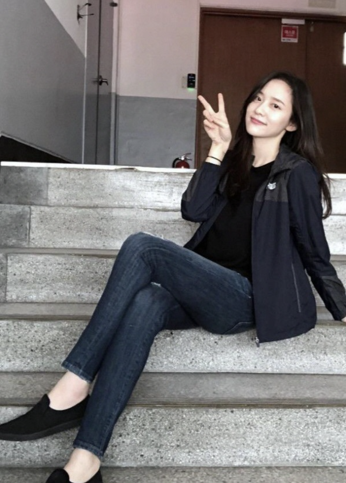 박지현 청바지 각선미