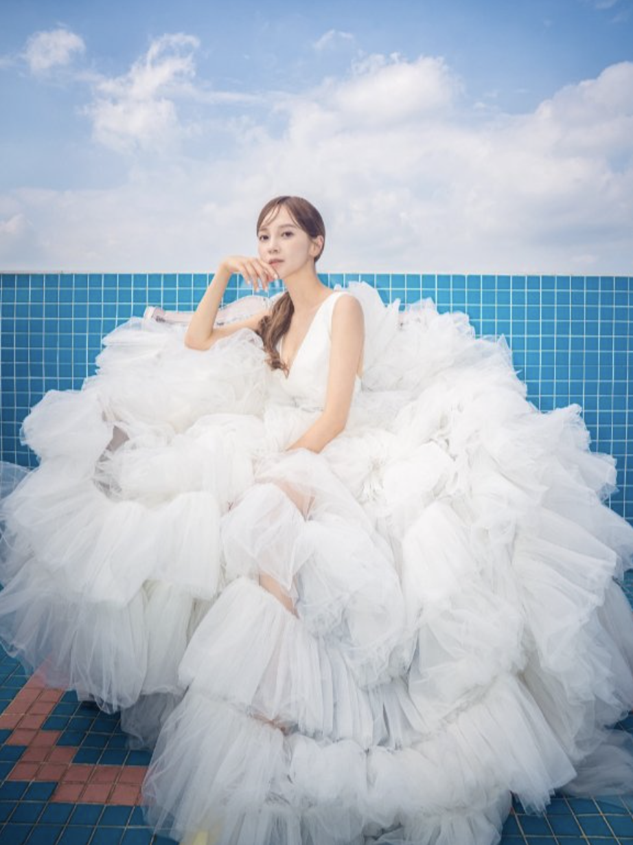 아유미 웨딩드레스