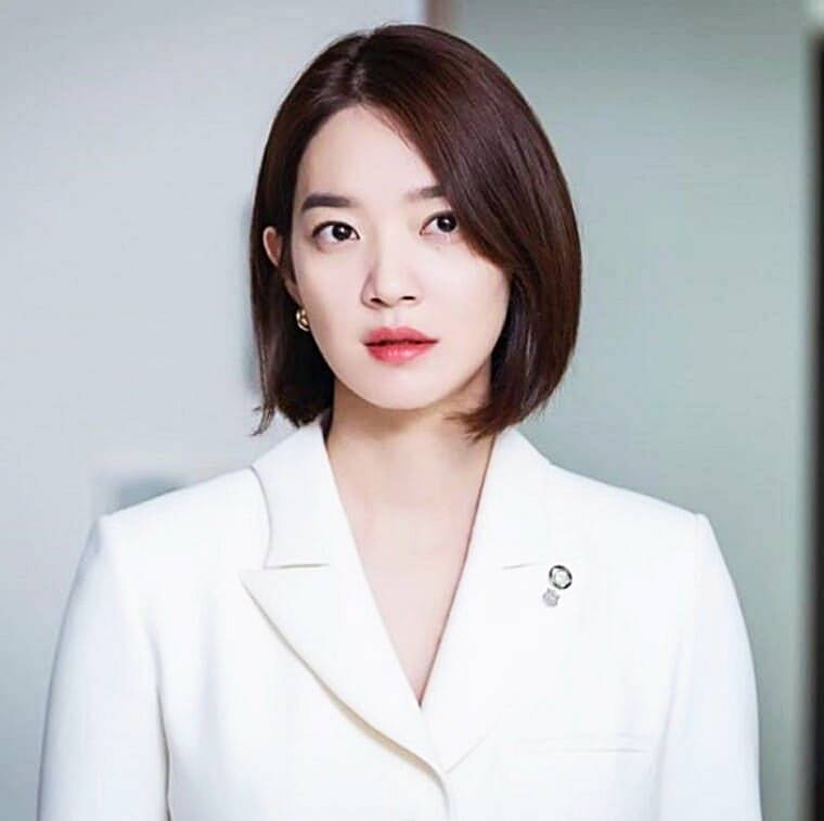 배우-신민아
