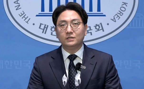 신인규 국민의힘 탈당 선언