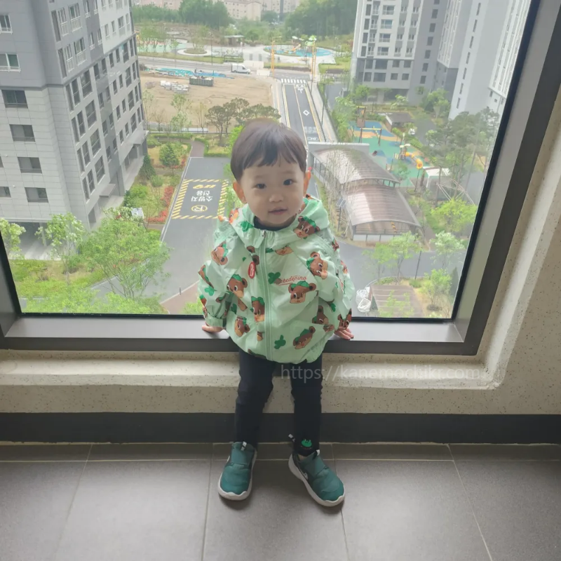 베베드피노-바람막이