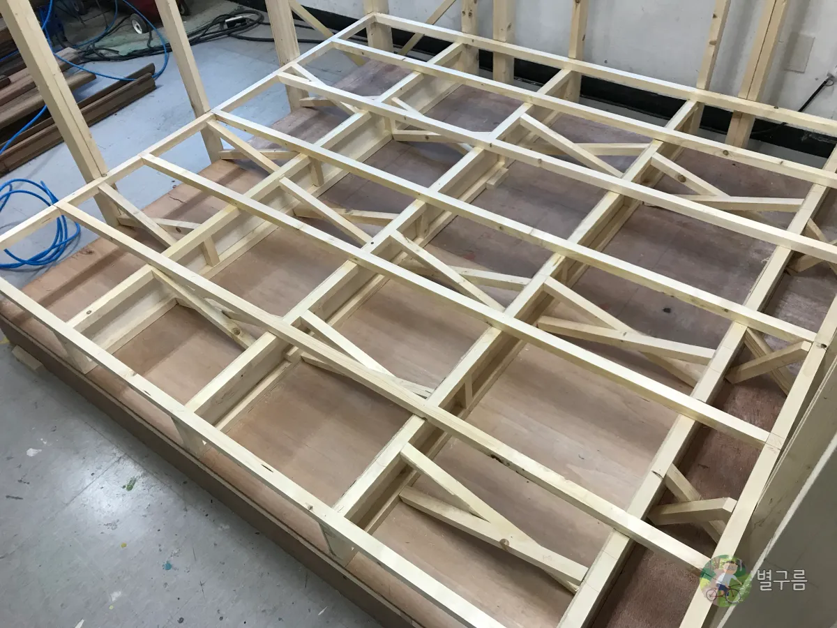은곡직업훈련학교-건축목공-바닥-기초