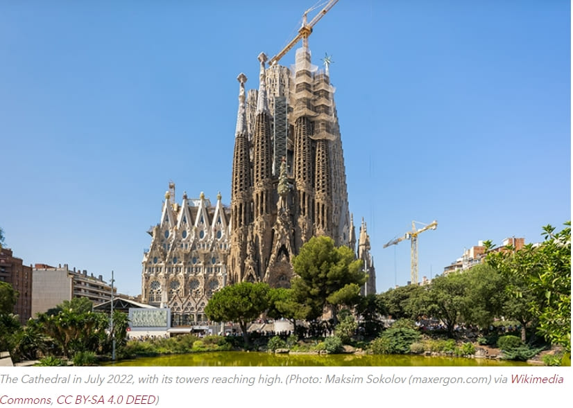 이제 곧 스페인 여행 때 완성된 '가우디 파밀리아 성당' 볼 수 있을 듯 VIDEO: Gaudí’s Unfinished Masterpiece ‘La Sagrada Família‘ Is Nearing Completion