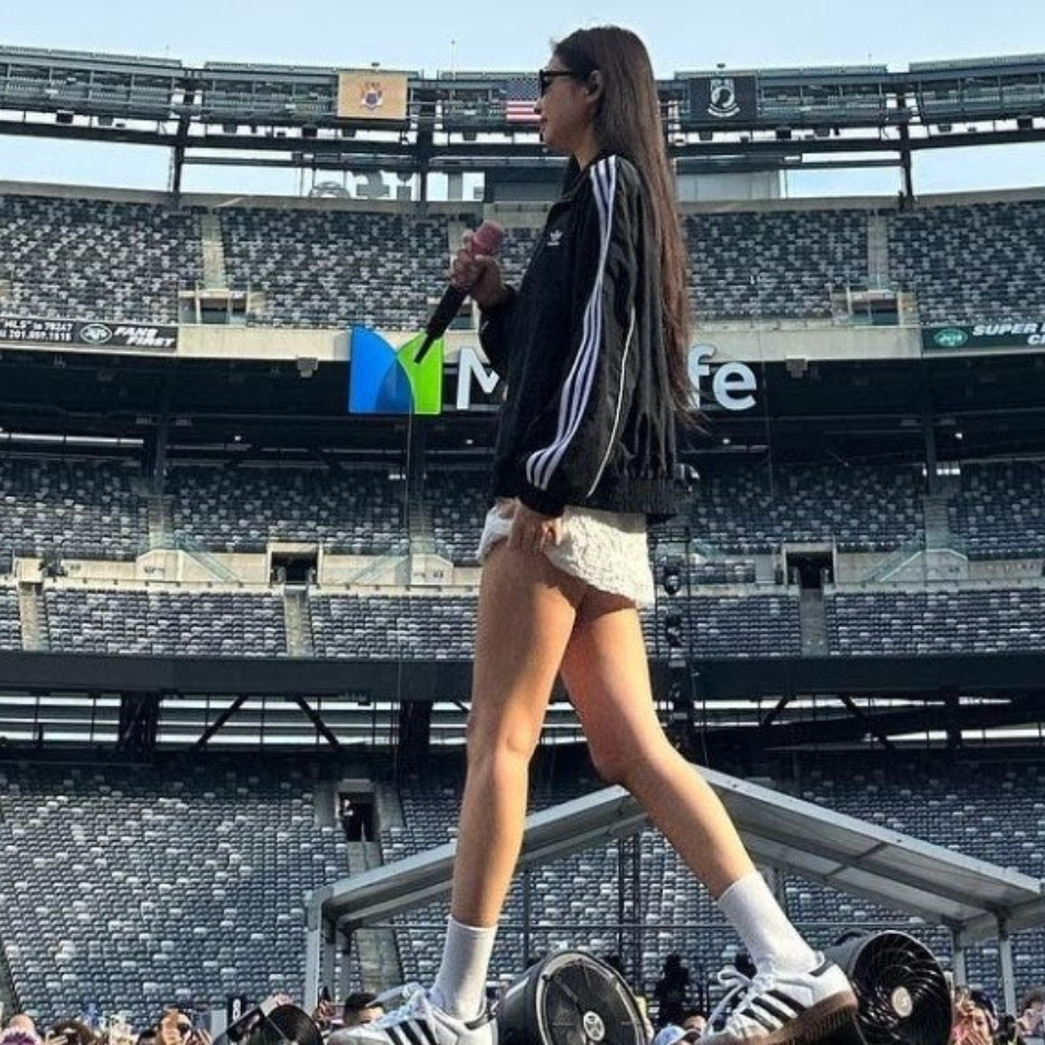 아디다스 져지 미니스커트 코디 재니