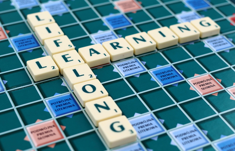 고령자 평생교육 산업의 구조와 변화