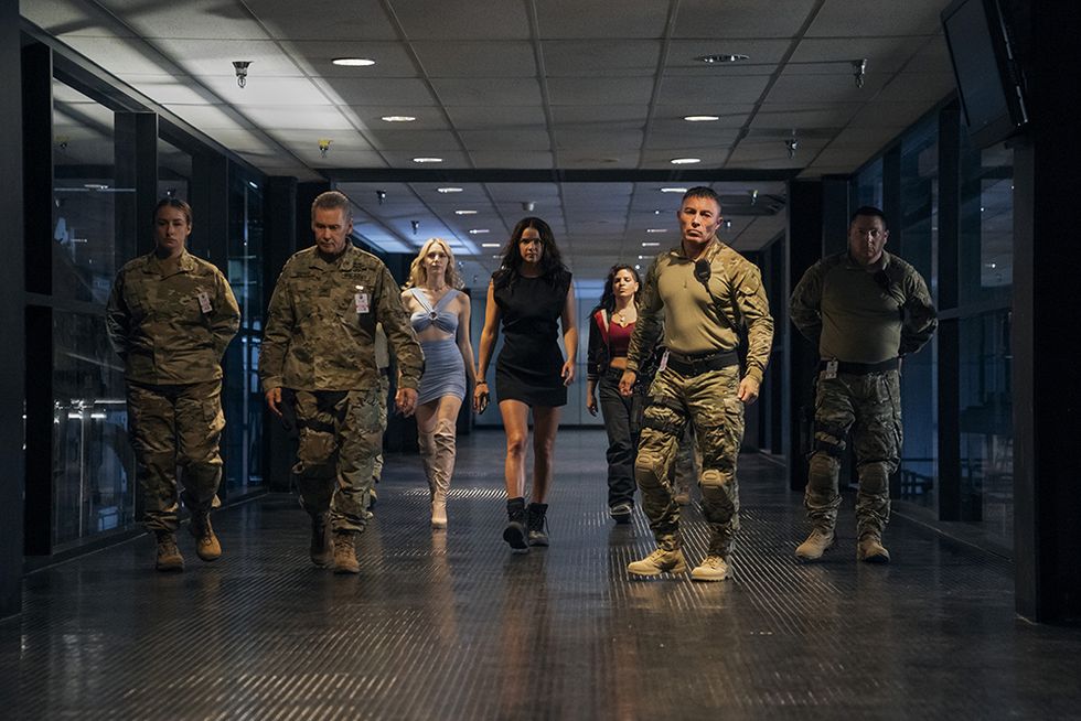 [넷플릭스 추천] 미드 초토화 줄거리 결말