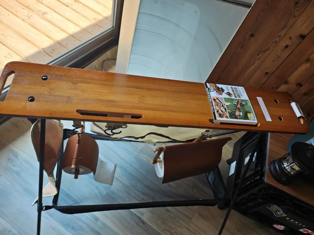 다이소-우드선반-인디언행어-설치모습