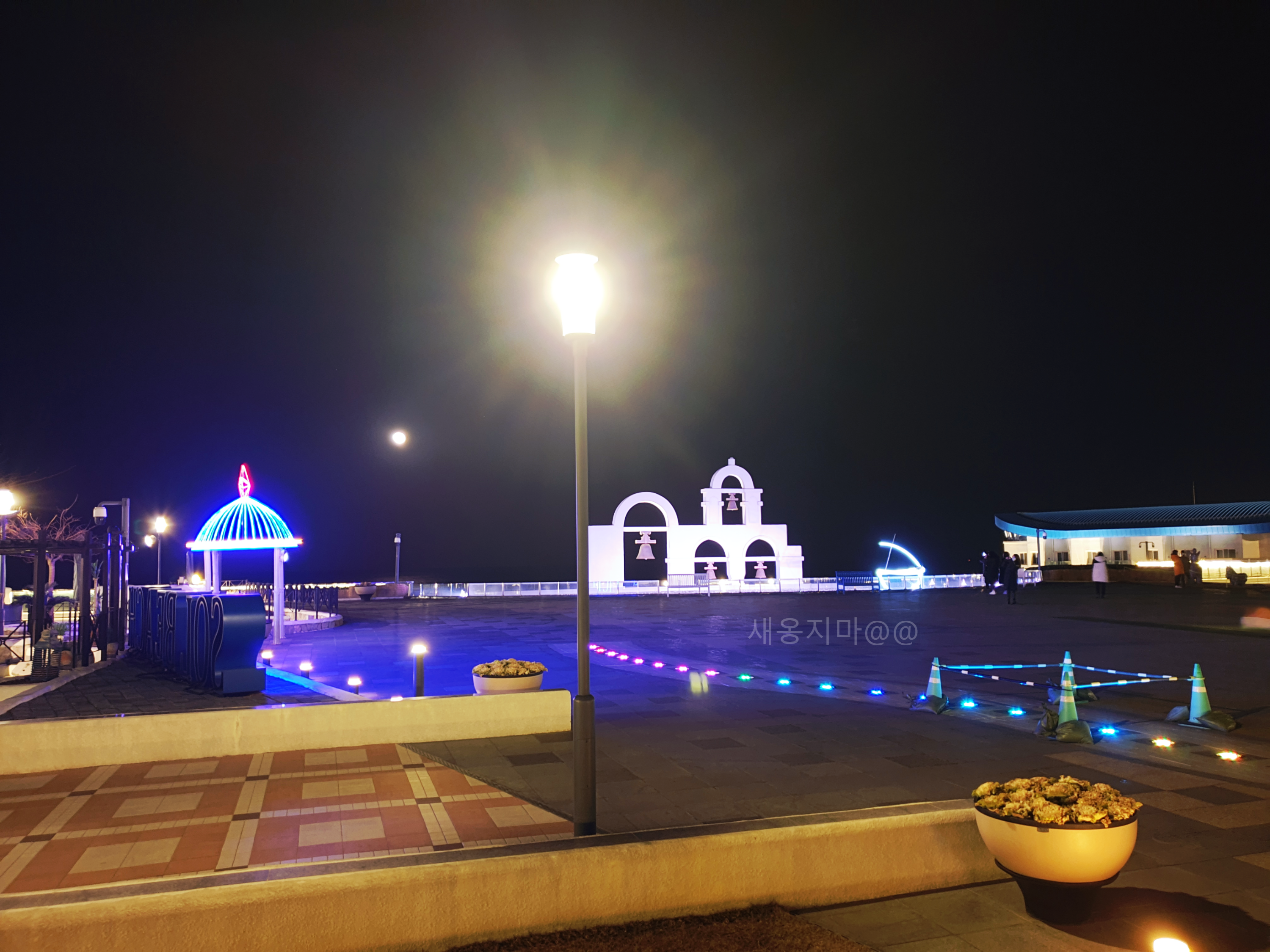 쏠비치-산토리니-광장