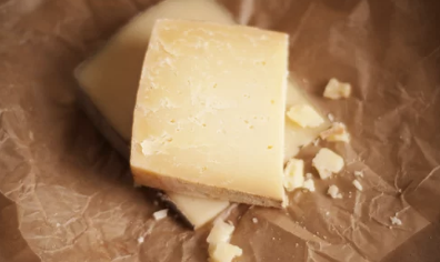 치즈 (Cheese)