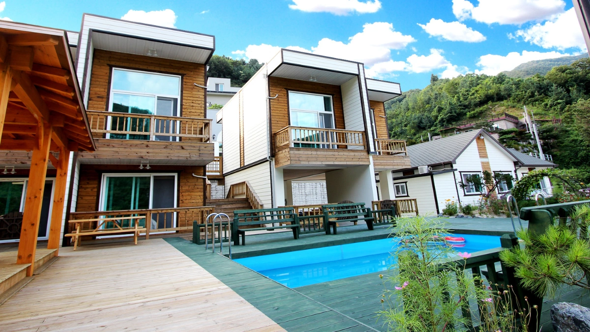 Forest Outing Pension