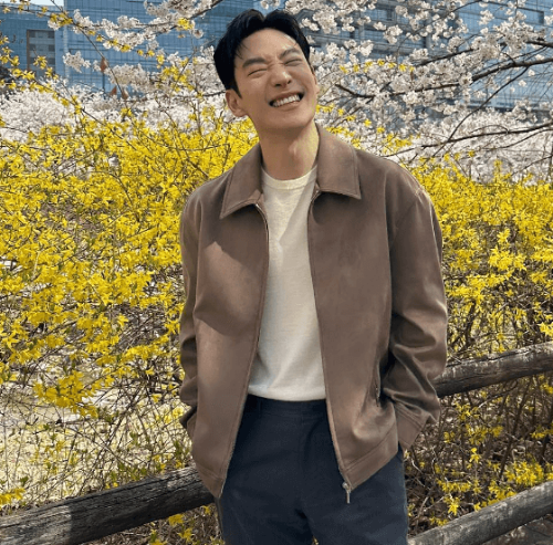이제훈 기부
