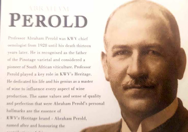 아이작 페롤드 교수의 사진