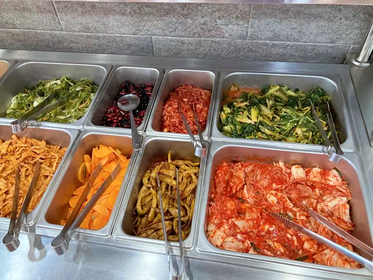 떴다 5천원 바삭하고 고소한 돈가스와 더불어 16가지 반찬을 무제한 무한리필 부페 대전 배재대 맛집 위치 어디 추천 다시보기