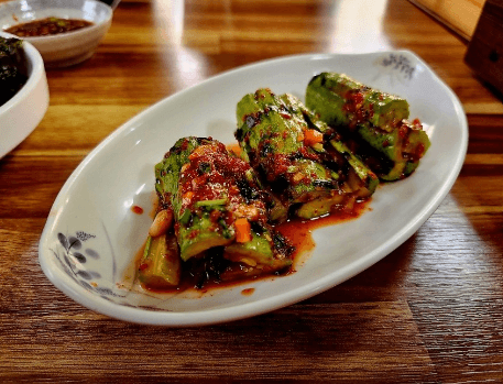 7천원백반집메뉴