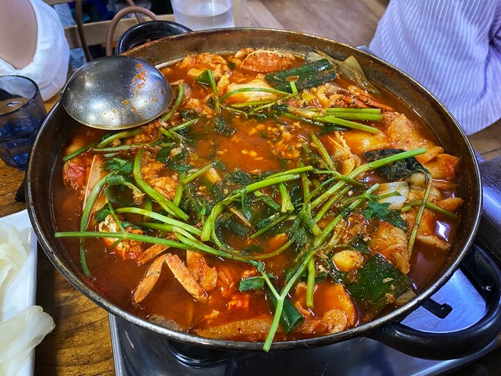 남한강민물매운탕-참게메기매운탕