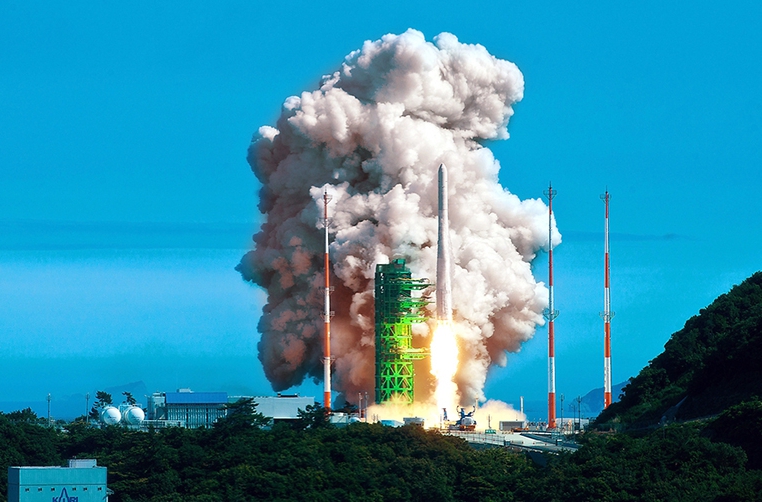 누리호 발사 모습